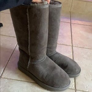 Tall Classic UGGS